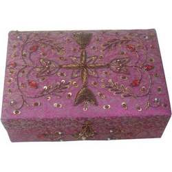 Manufacturers Exporters and Wholesale Suppliers of Hand Embroided Jewellery Box Agra Uttar Pradesh